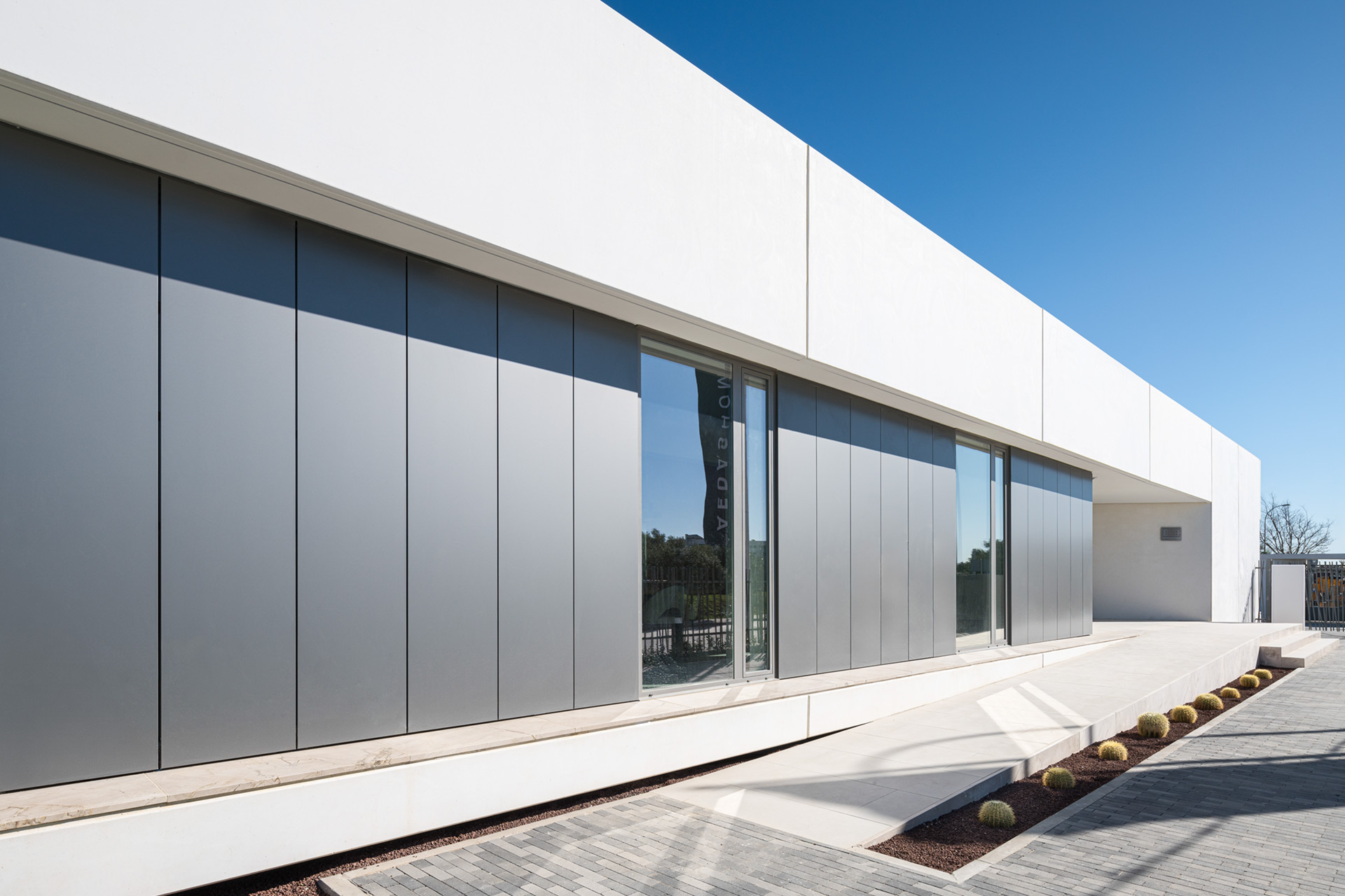 JL230223LVA-CLUBSOCIAL-25