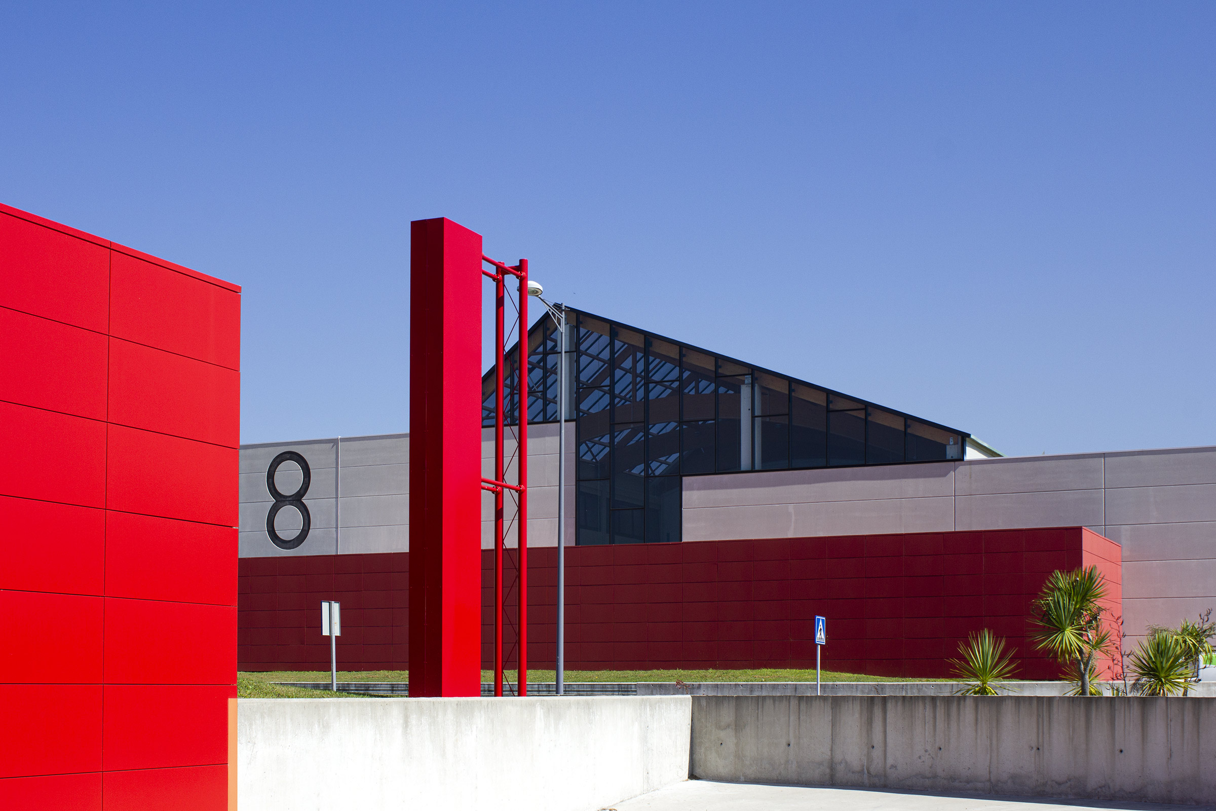 PORTO DO MOLLE BUSINESS CENTER STACBOND