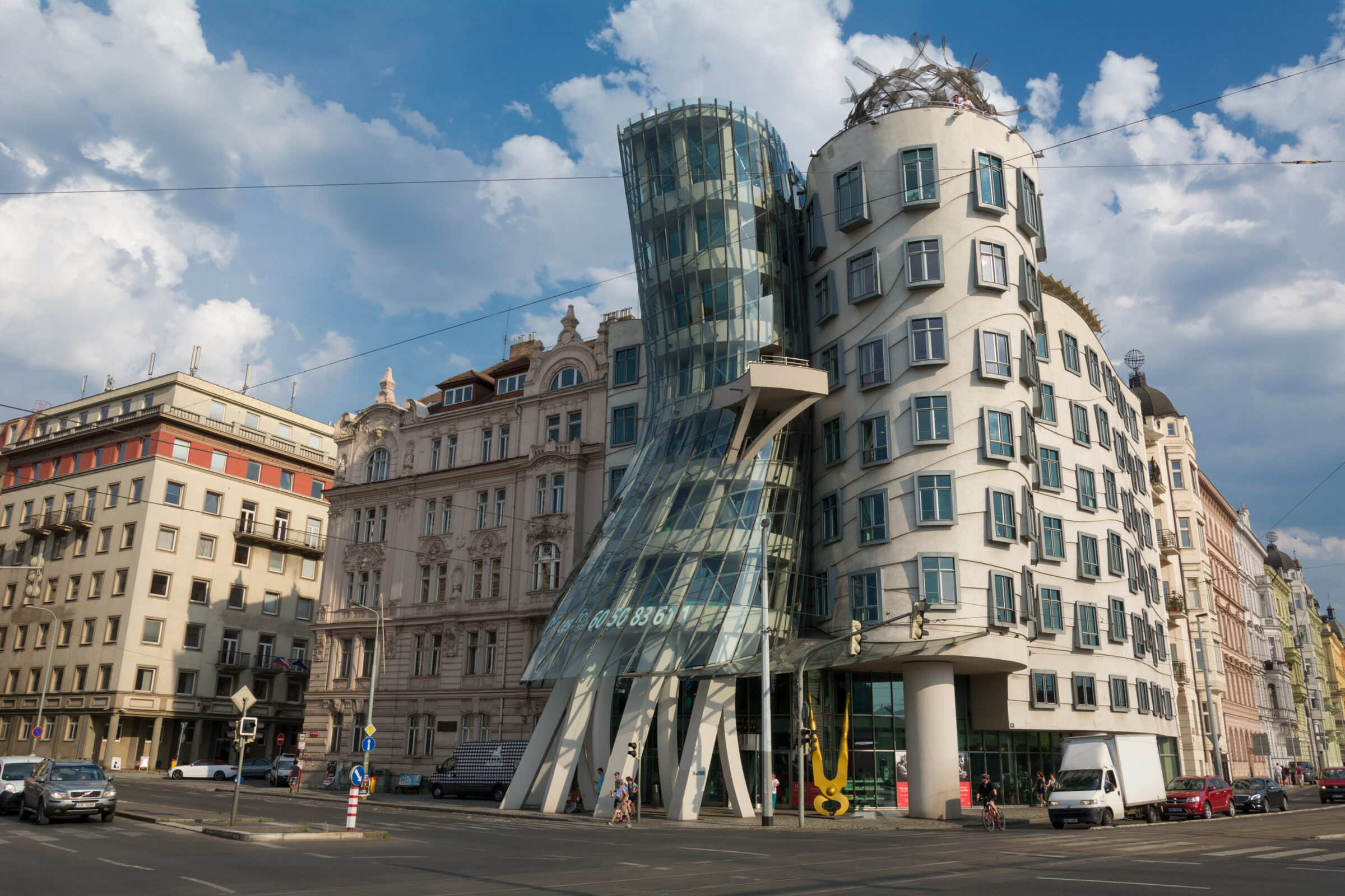 Casa danzante de Praga - Dancing House