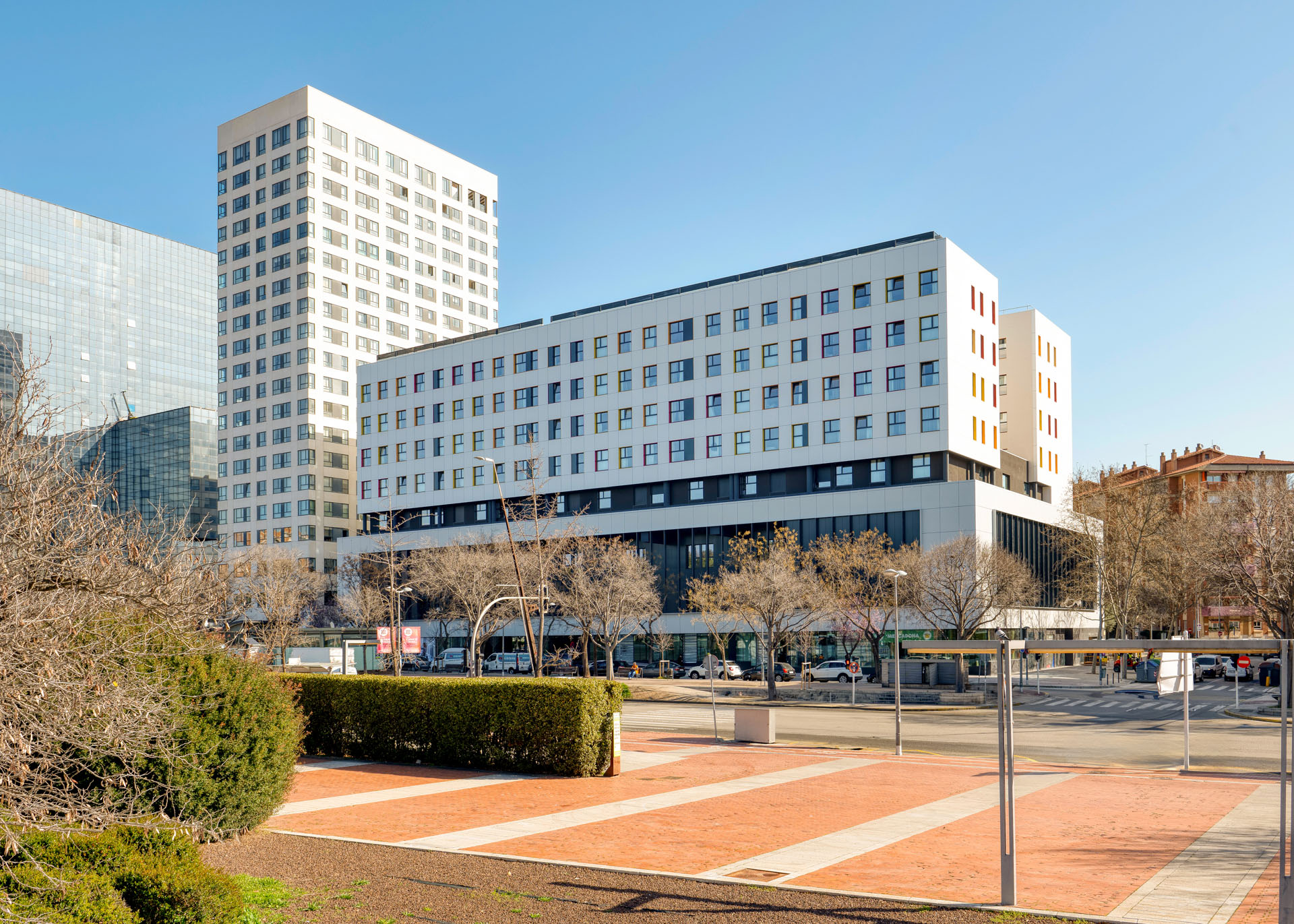 Yugo Sabadell - STACBOND