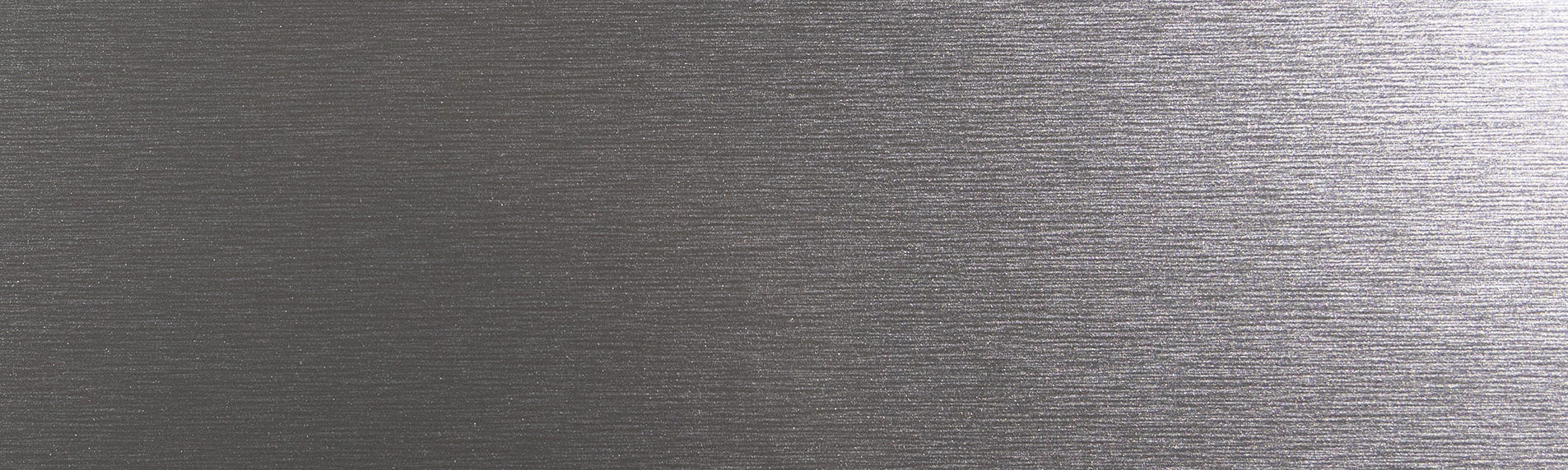 BANNER_STB-B08_Discovery-thin-brushed-metallic_1905x572px